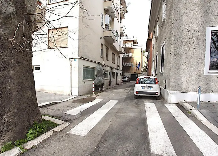 Ponte Milvio Lovely *